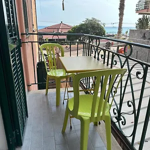 Casa Angela Vista Mare , Ventimiglia Italia